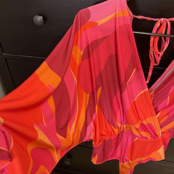 Bodysuit - Picture 3 of 3